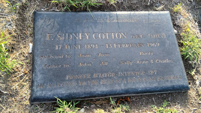 Stone plaque of Sidney Cotton, Australian WWI aviator and WWII aerial spy, at Tallegalla Cemetery