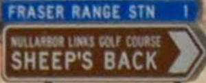 Brown sign for Nullarbor Links Golf Course Sheep's Back