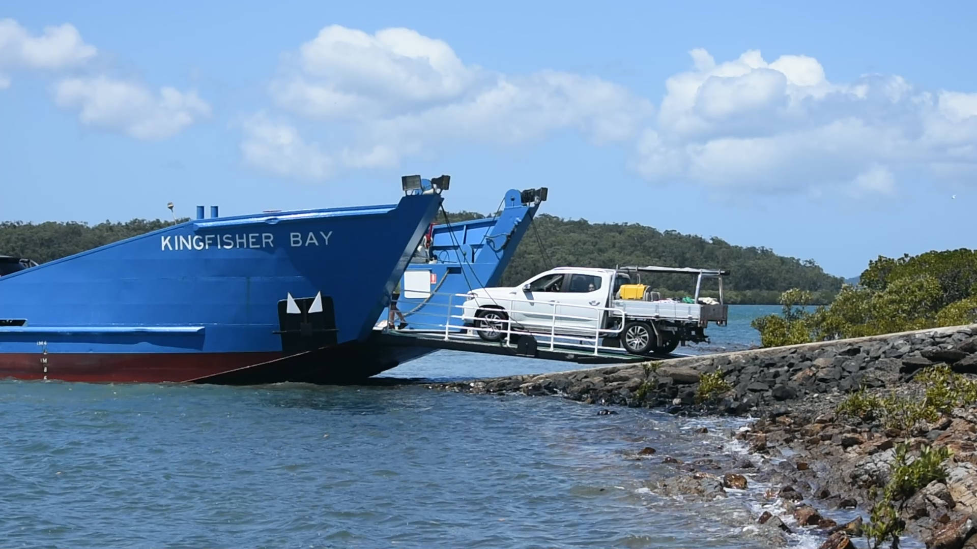 Vehicle going onto a barge, Kingfisher Bay at the Fraser Island Barge ramp